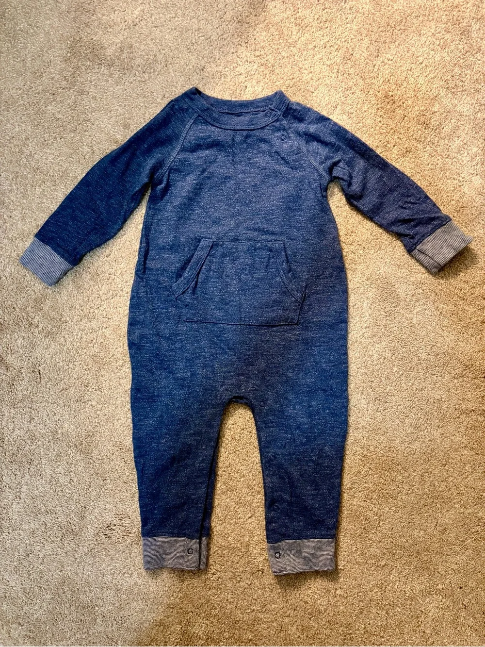 Gap baby Navy Blue Long-Sleeve Footed One-Piece